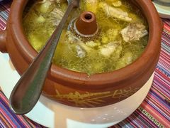 -香巴拉云南餐厅(华莱坞店)