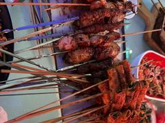 -路边边.炒菜烧烤.音乐餐厅(良乡长虹店)