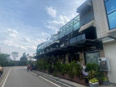 -酤居湖景音乐餐吧(安宁店)