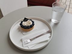 -UNI UNI(环亚凯瑟琳店)