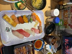 -沼津魚がし鮨(御殿場アウトレット店)