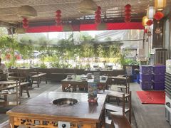 -岳记兴隆·青城腊排铜火锅(融创店)