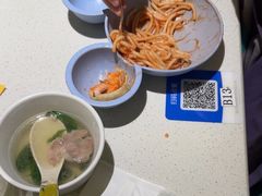 -小鱼小牛·鱼牛干锅·脆鱼火锅(世欧广场店)