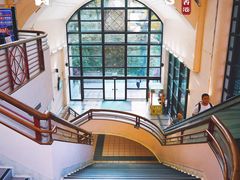 -香港大学