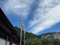 -安吉龙王山峡谷漂流