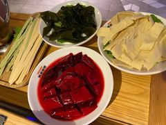-雾都渣渣火锅(南城智汇城店)