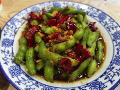 -江城燕子大排档(江汉路步行街店)