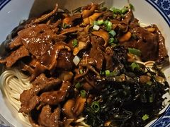 -沪西老弄堂面馆(定西路店)