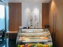 -天际餐厅(广州珠江新城假日酒店)