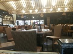 露天位-春润大地海南椰子鸡(沙井京基百纳广场店)