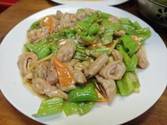 -东北菜冰城一家人