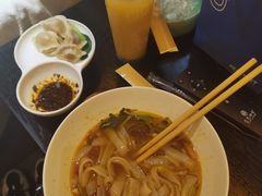 -金色印象·4K影院式足体养生(香榭里店)