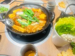 -炉角·鲍鱼牛腩煲(国贸商城店)