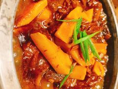 萝卜羊肉煲-萬國春·中菜馆(颐和公馆店)