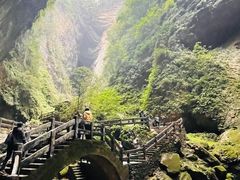 -龙水峡地缝景区