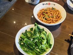 -富正毅三下锅·湘西韵味(天门山索道店)
