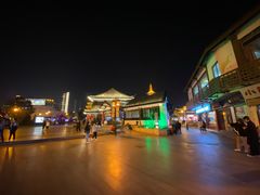 -南门头上美食街