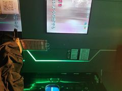 -唯爱KTV聚会餐厅(仙林东城汇店)