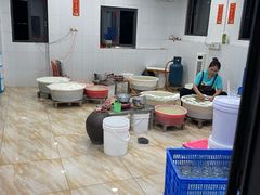 大堂-周大娘牛乳(旧寨古村总店)