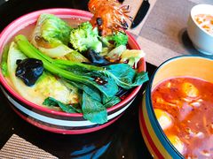 -大中华希尔顿酒店-念自助餐·嗨啤·小龙虾