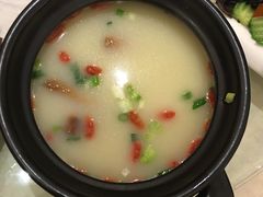-迎宾大酒店(东北大马路店)