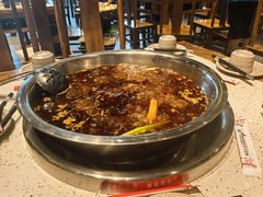 -肖肖酸萝卜鱼火锅(总店)