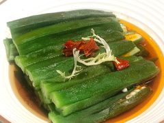 -港丽餐厅(高德置地店)