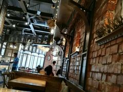 -玛格萝妮(汇智国际商业中心店)