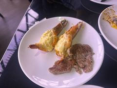 -东方明珠·空中旋转餐厅