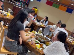 -乡土特色.冷锅鱼.牦牛肉汤锅