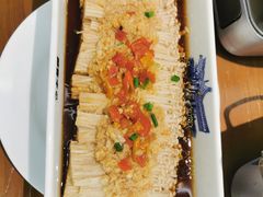 -小菜园新徽菜(芜湖奥特莱斯店)