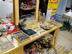 -肆兮眼镜·蔡司·徕卡战略合作店(大坪店)