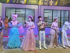 -西蒙人妖秀
