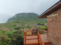 -鹿嘴山庄