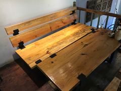 -蓝壁虎咖啡酒馆