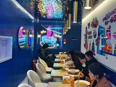 大堂-壹粉屋新疆炒米粉(建外SOHO东区店)