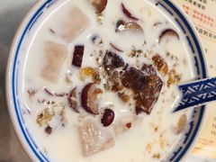 传统牛奶桃胶加香芋-双喜老铺(人民广场店)