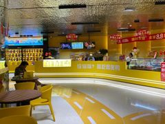 -周黑鸭(武汉汉阳区江城大道永旺店)