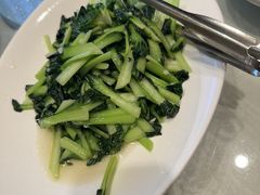-海派美食·家宴海鲜青岛菜·石锅鲽鱼头(东方城店)