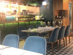 -La Mer Restaurant & Lounge