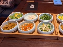 -银米·云南传统过桥米线(双廊黑金冠店)