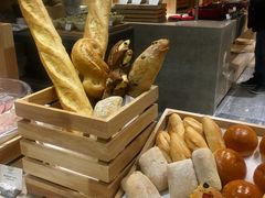 面包-航空港万怡酒店·万荟轩餐厅(航空港区远航路店)