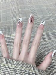 -悦指间美甲美睫
