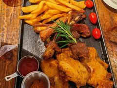 -灵意咖啡·西班牙美食(汕头金平万达广场店)