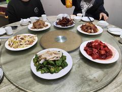 -大兴街扣碗包子馆