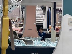 -奈尔宝·儿童乐园·亲子餐厅(鄞州万达店)