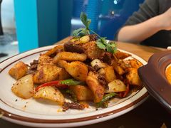 -纳鲁孜·新疆特色餐厅(上海悦荟广场店)