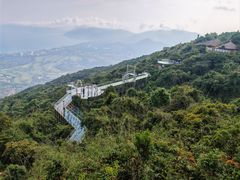 -三亚亚龙湾人间天堂鸟巢度假村