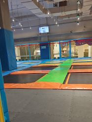 -探奇乐园蹦床公园(日月广场店)