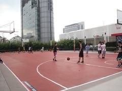 IMG_0771-洛克公园·篮球·足球·羽毛球(莘庄店)